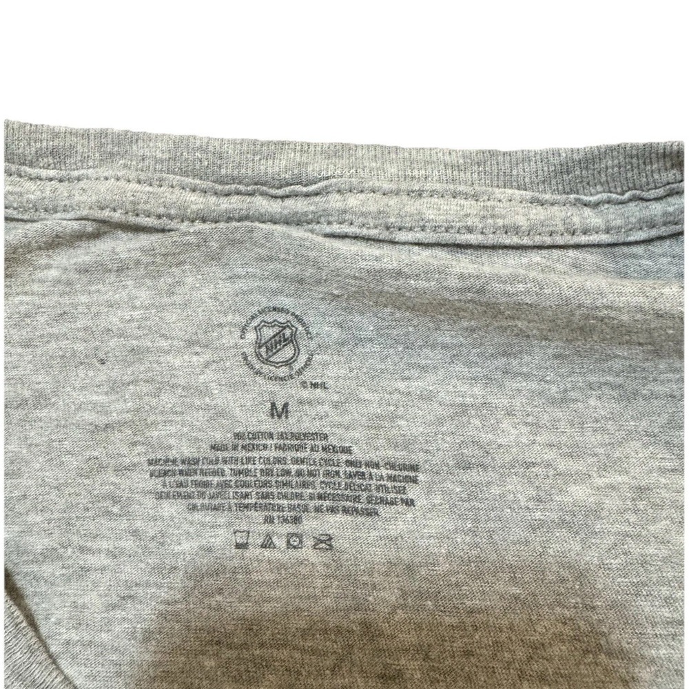 Women's Tampa Bay Lightning Stanley Cup Champs 2021 Graphic T-Shirt Gray NHL M - Picture 2 of 3